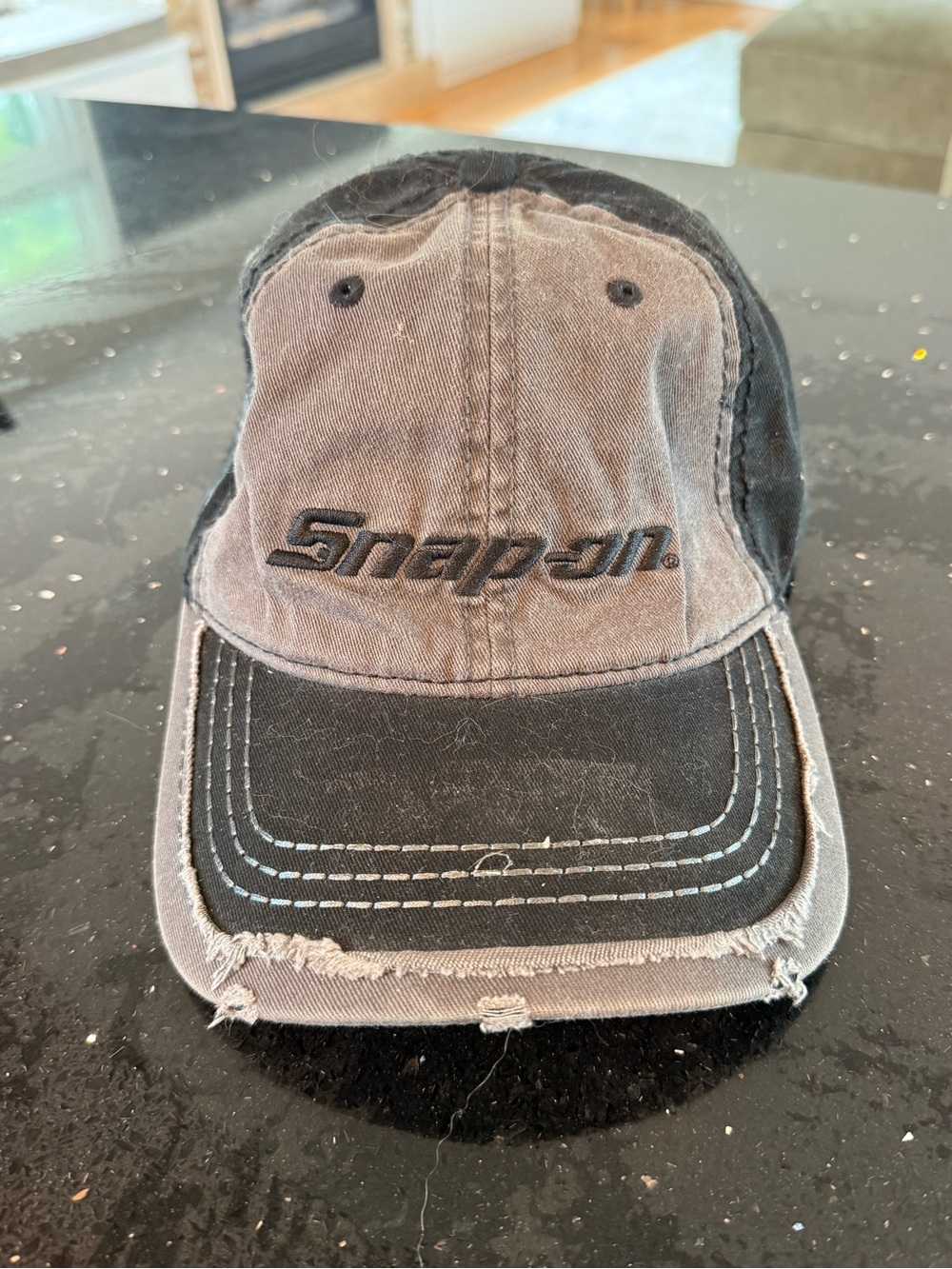 Snap On Men's Distressed Two-Tone Baseball Cap - Black & Gray